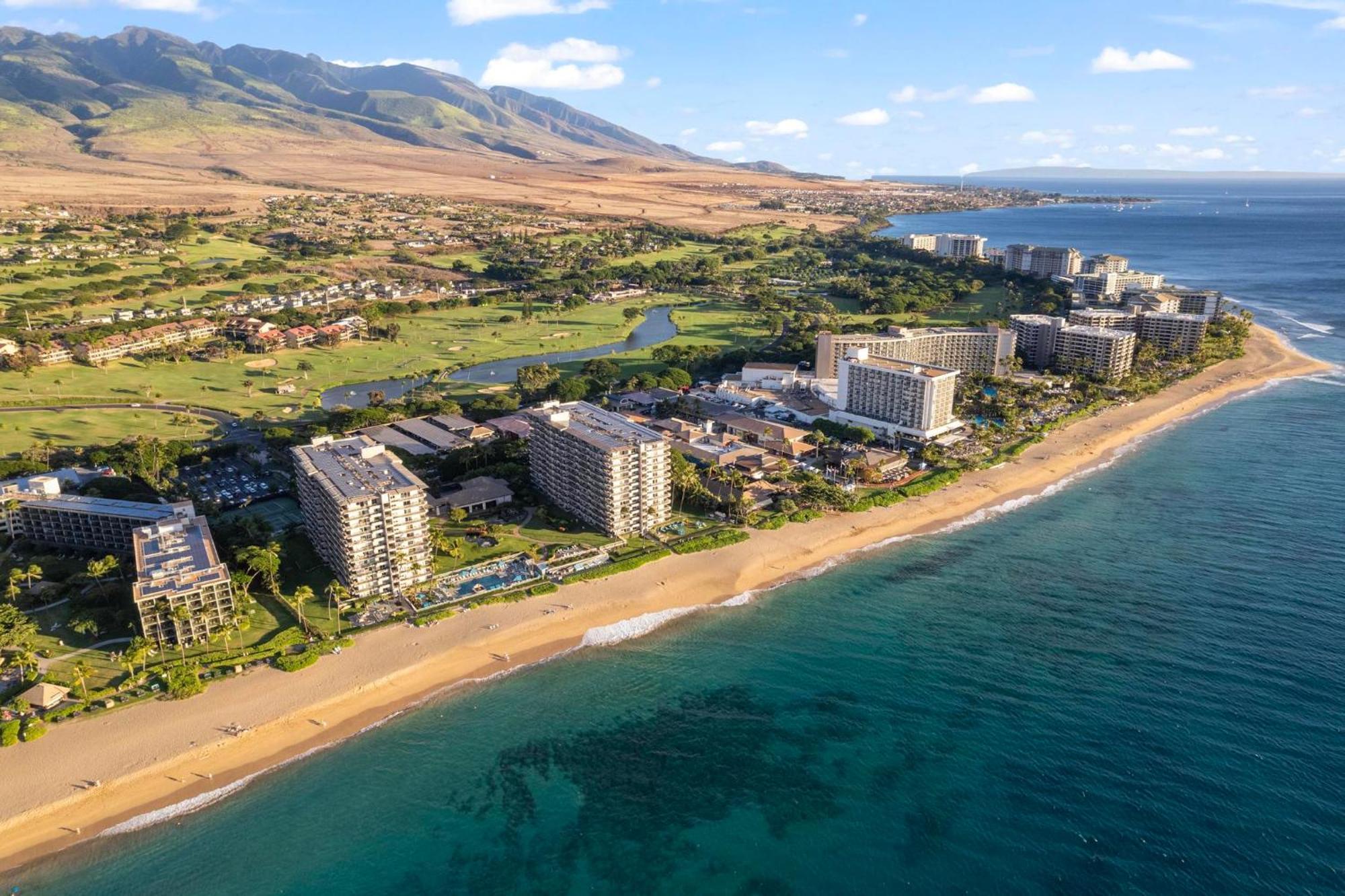Ocean Bliss Awaits - Spacious Lanai - Outdoor Grill - Golf Course Views * Lahaina
