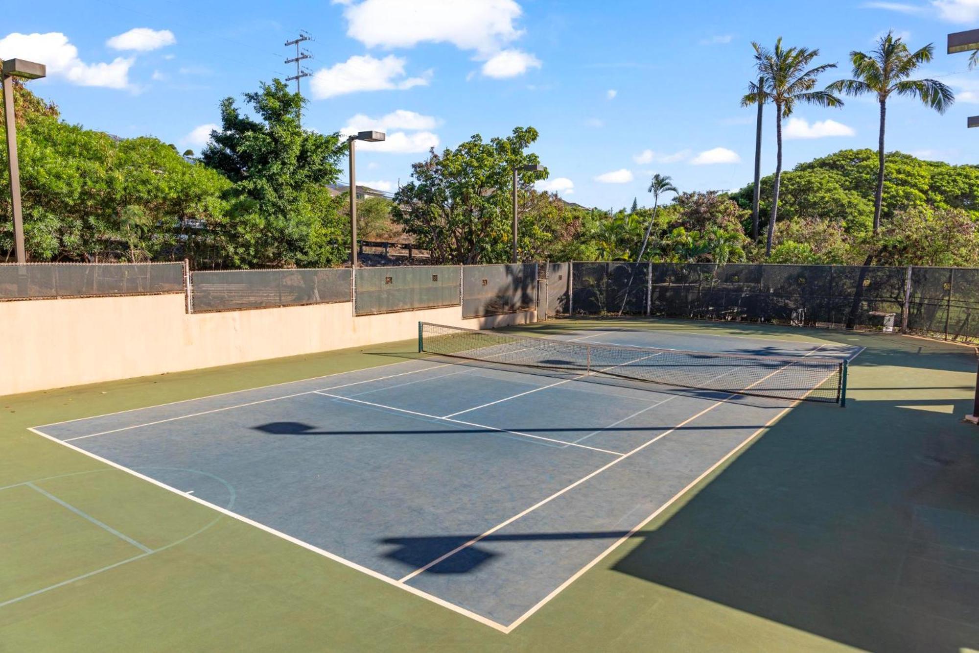 Ocean Bliss Awaits - Spacious Lanai - Outdoor Grill - Golf Course Views * Lahaina