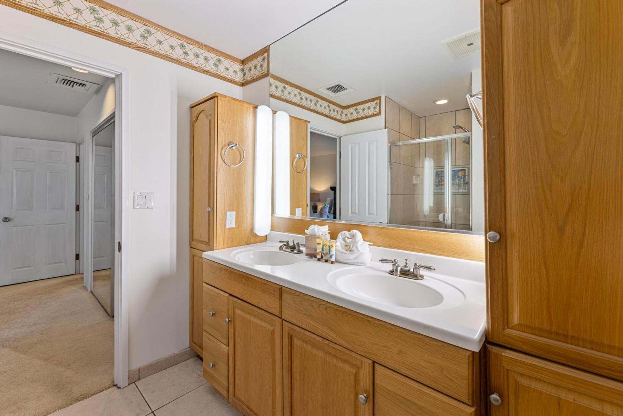 Ocean Bliss Awaits - Spacious Lanai - Outdoor Grill - Golf Course Views