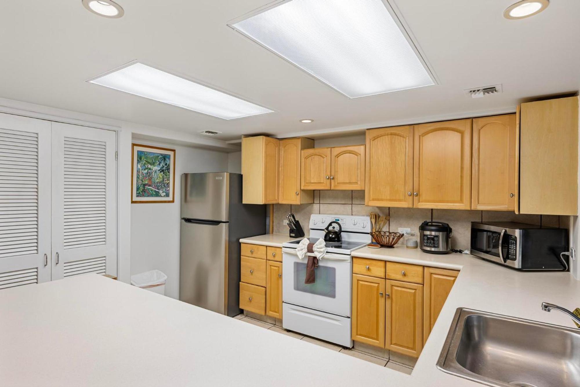 Ocean Bliss Awaits - Spacious Lanai - Outdoor Grill - Golf Course Views Holiday home