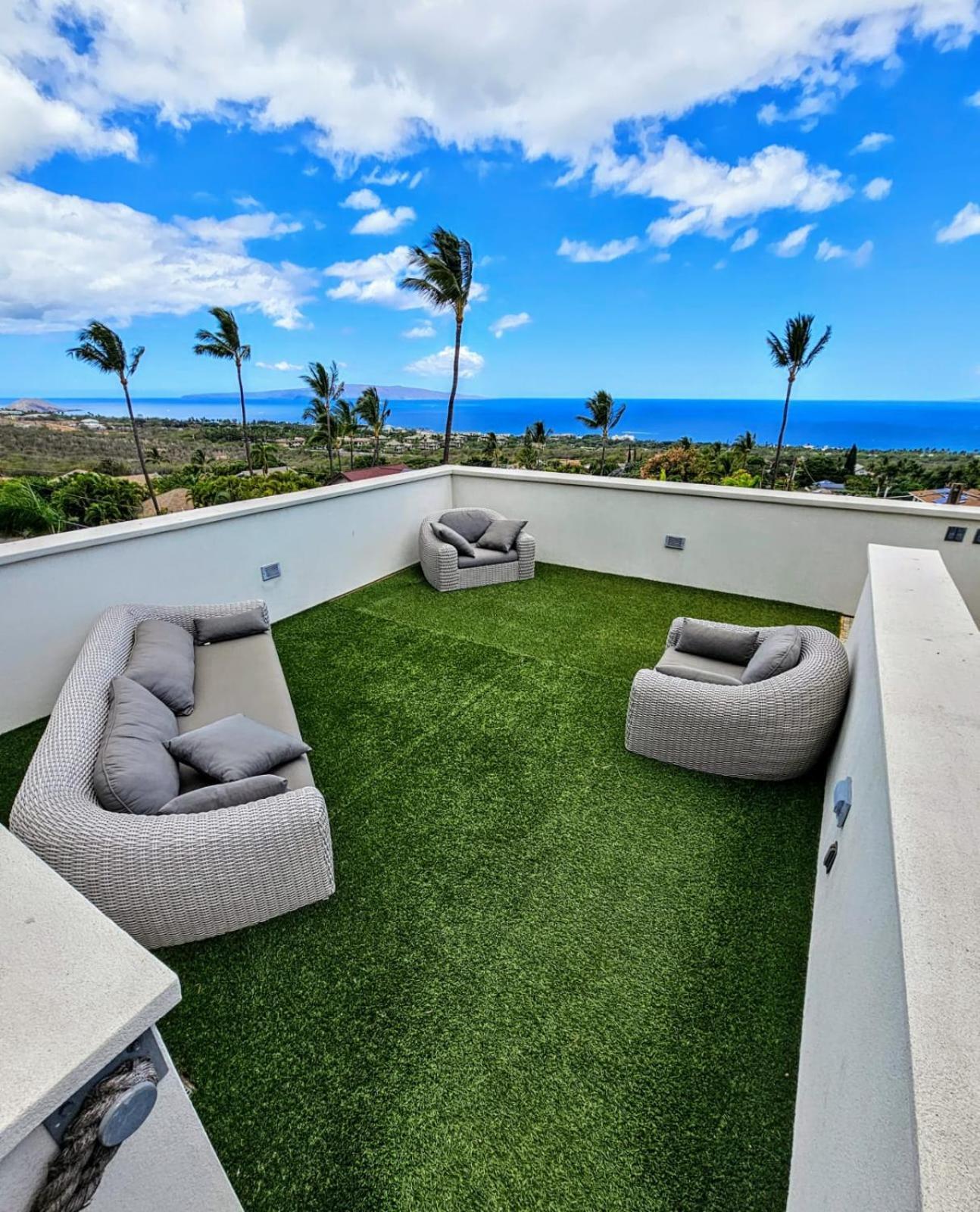 One-of-a-kind Maui Getaway! *