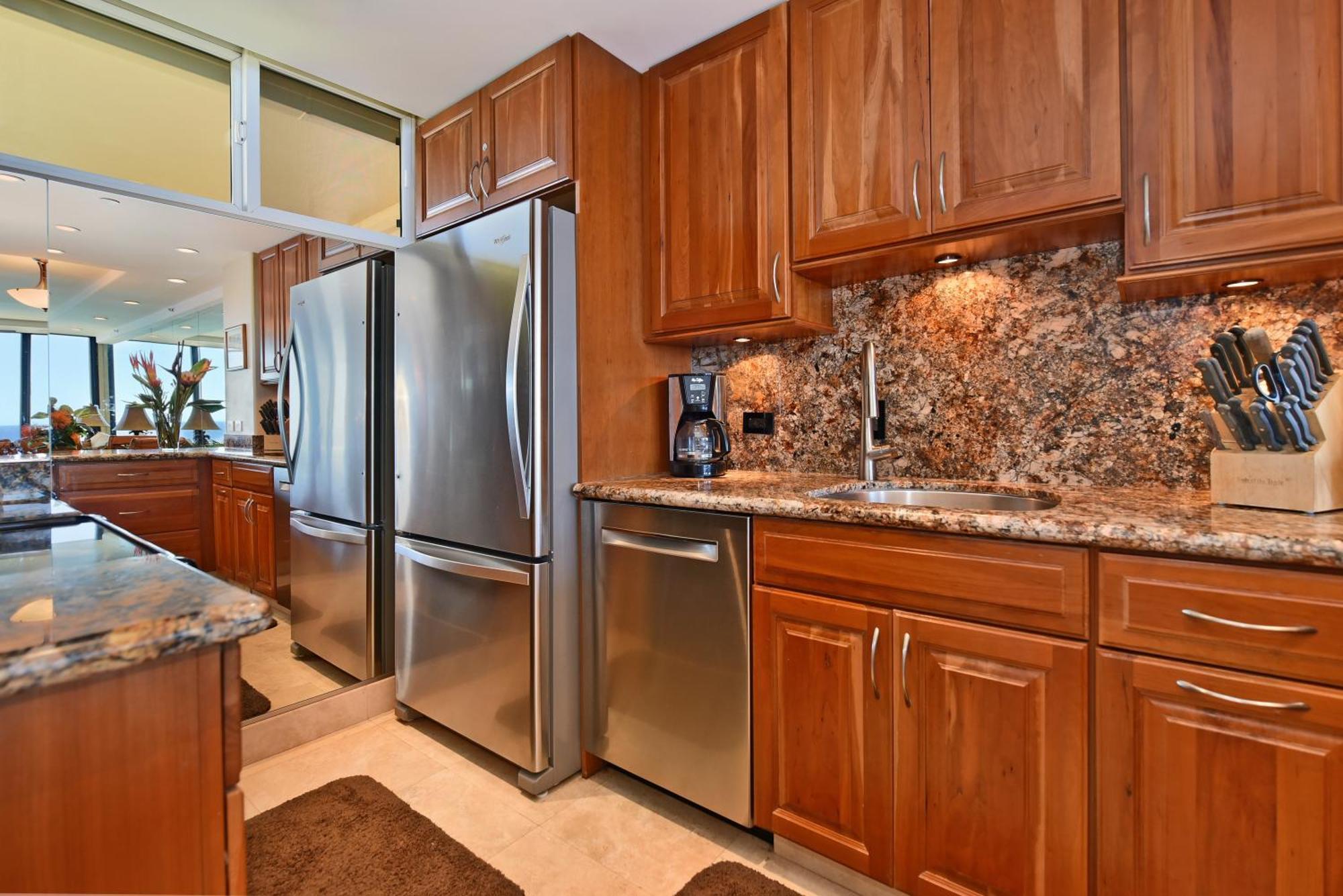 Floor Penthouse At The Mahana Lahaina