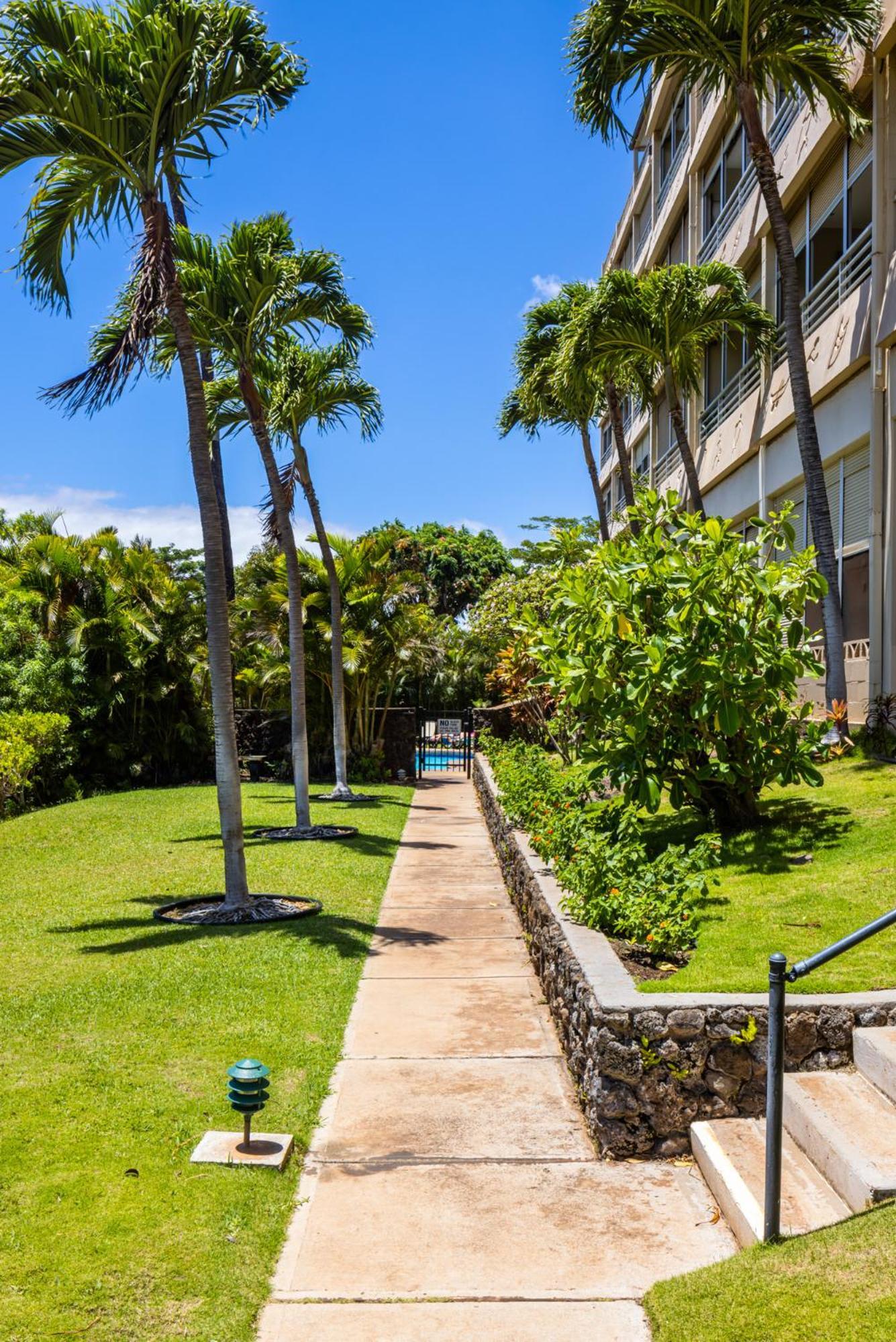 Stunning Ocean View 2 Bedroom Steps From Holiday home