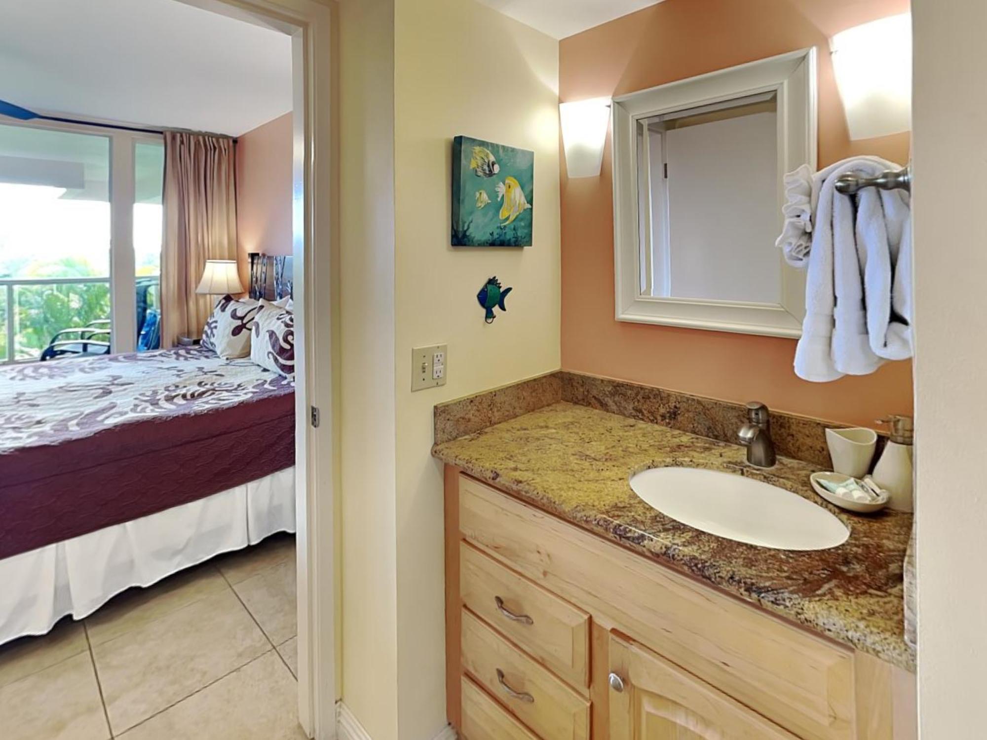 Maui Banyan T-305b Apartment