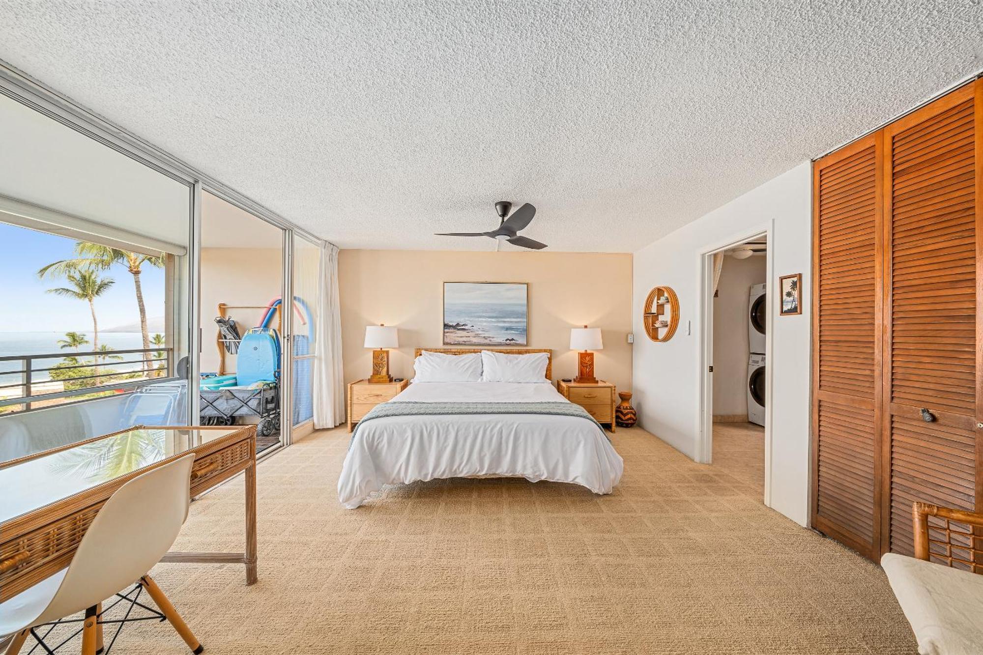 Stunning Ocean View 2 Bedroom Steps From Holiday home Kihei
