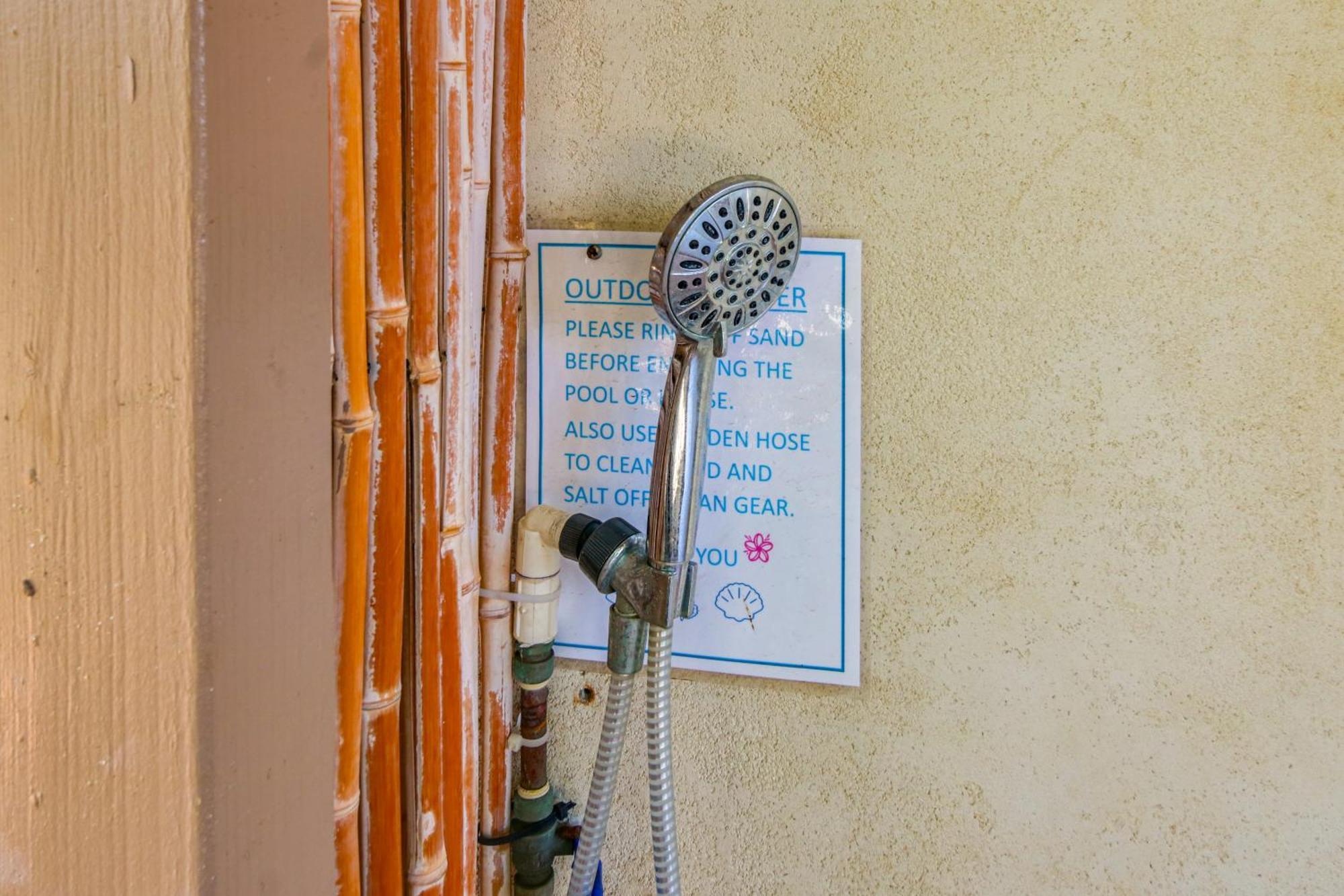 Walk To Baby With Private Pool! *