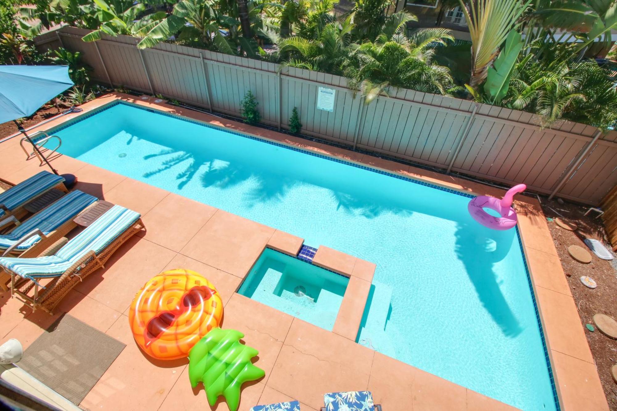 Walk To Baby With Private Pool! *