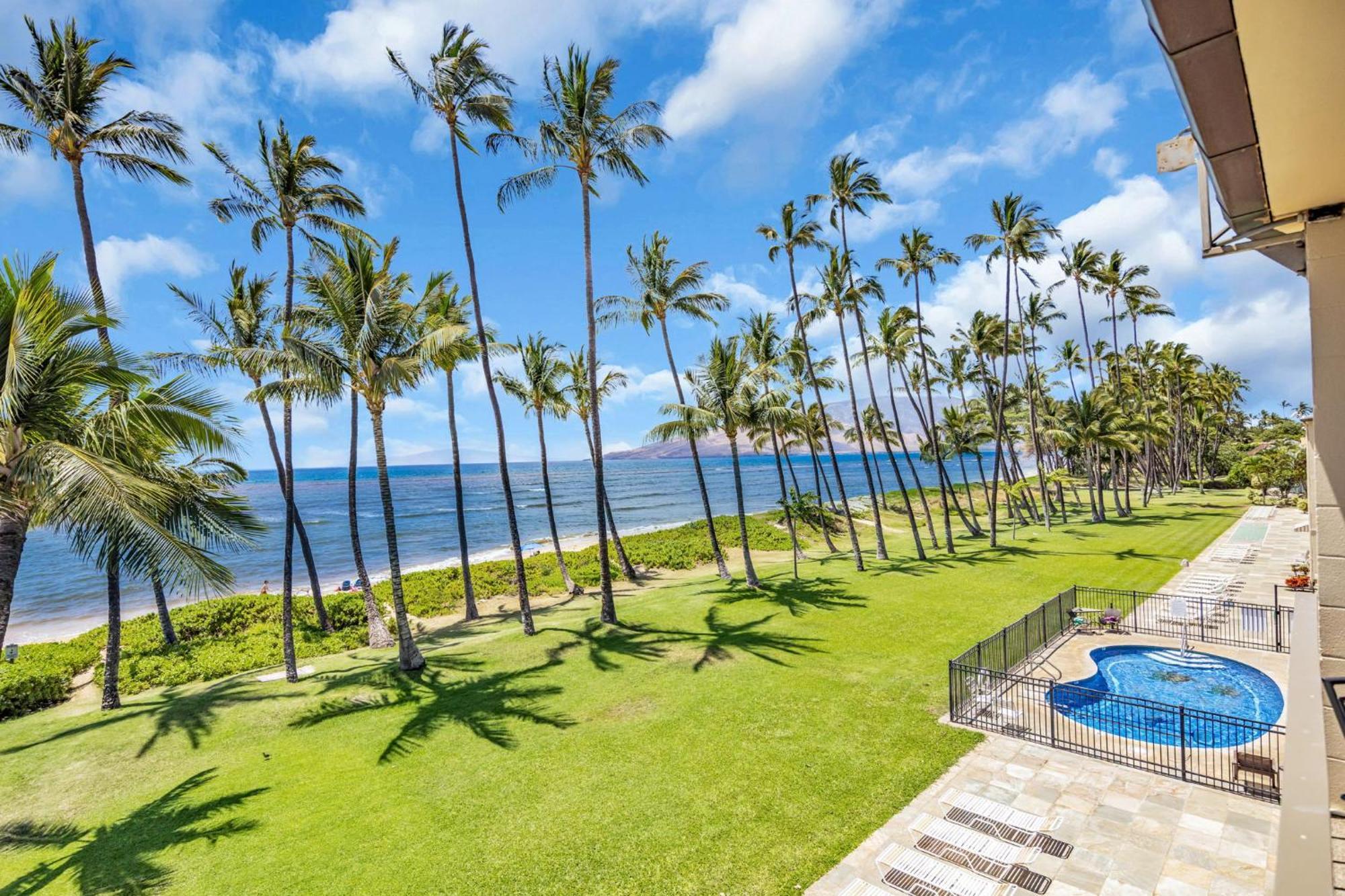 Hale Kai O'kihei 301 Apartment