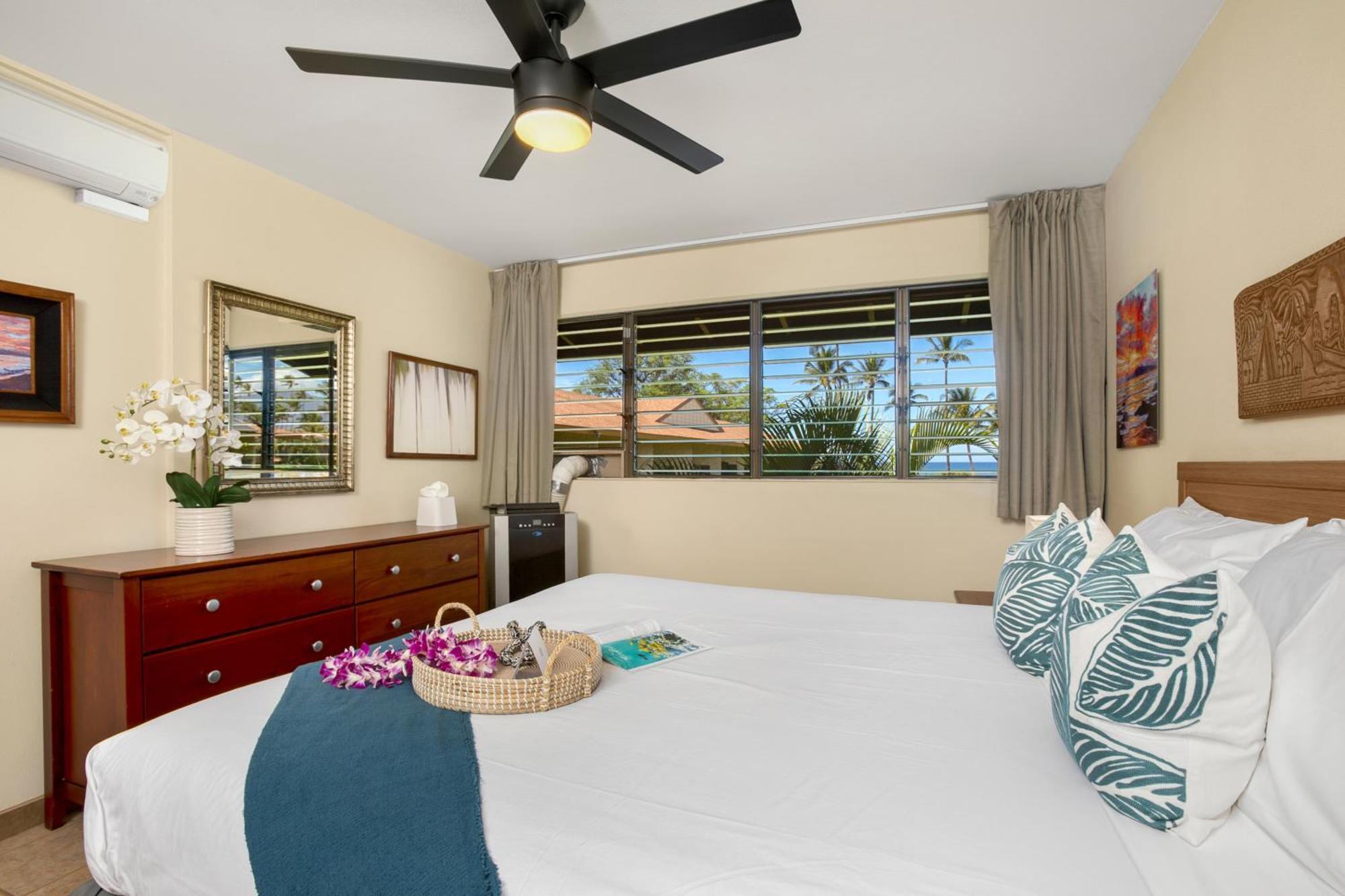 Beautiful 2br 2ba With Panoramic Ocean Views, Wifi, Free Parking! *