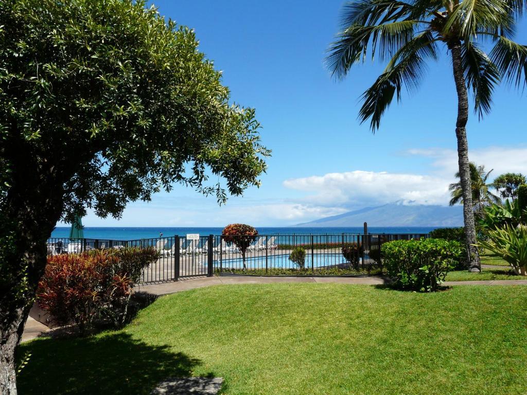 At Napili Point Resort 3*