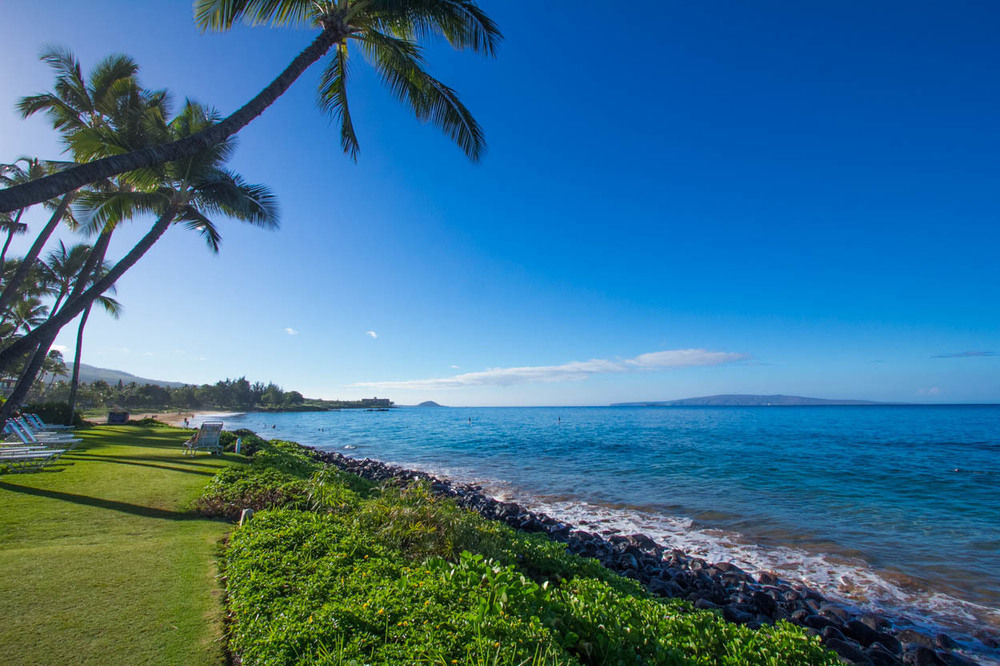 Royal Mauian, #302 Holiday home *