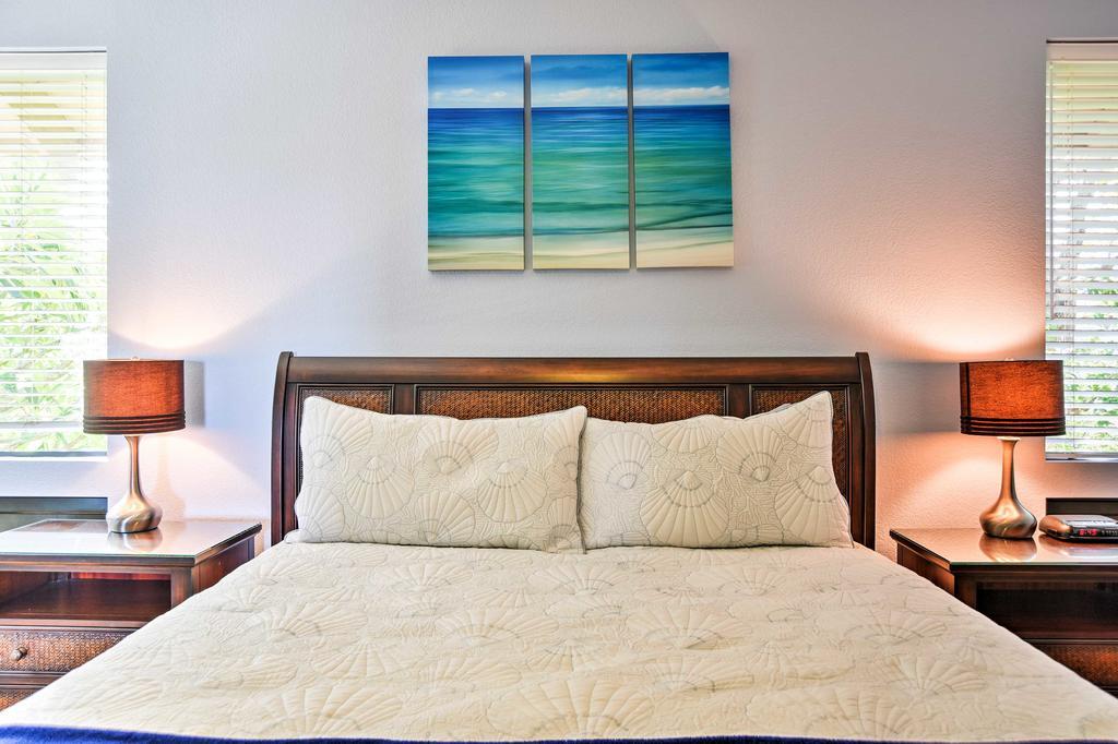 Two Bedroom With Ocean View Apartment *