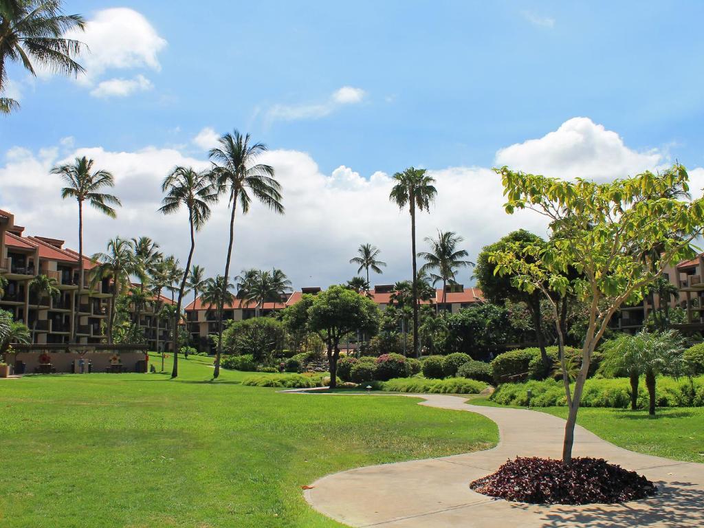 Castle Kama'ole Sands Aparthotel 3*