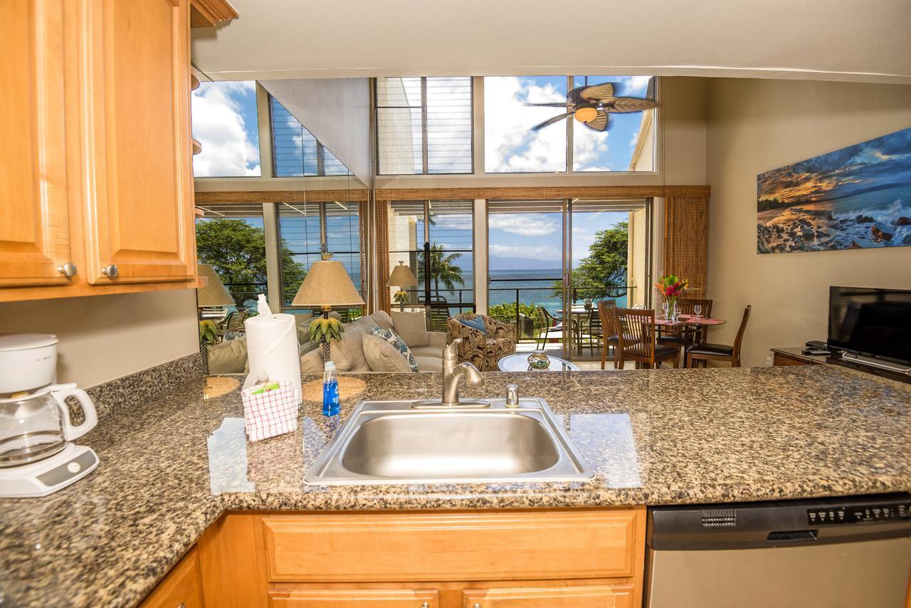 Napili Point C-12 Apartment *