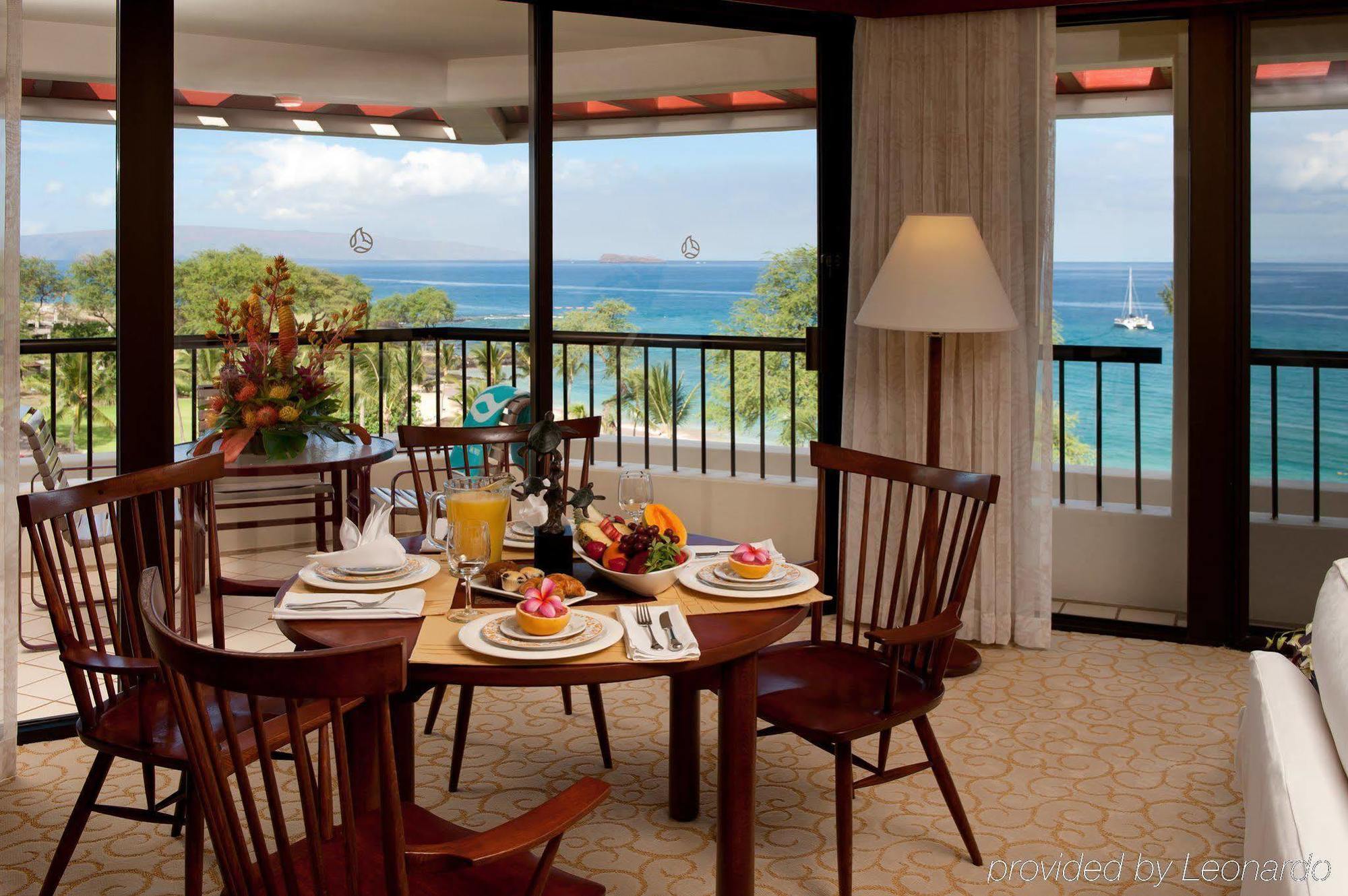 Resort & Golf
