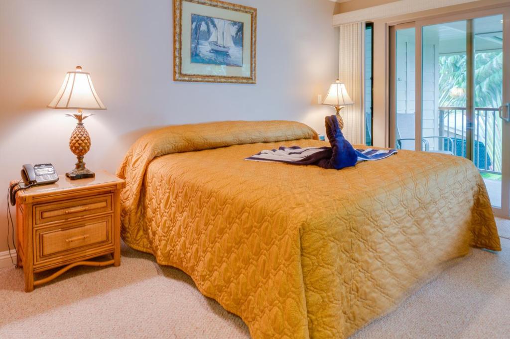 Hale Napili Aparthotel 4*