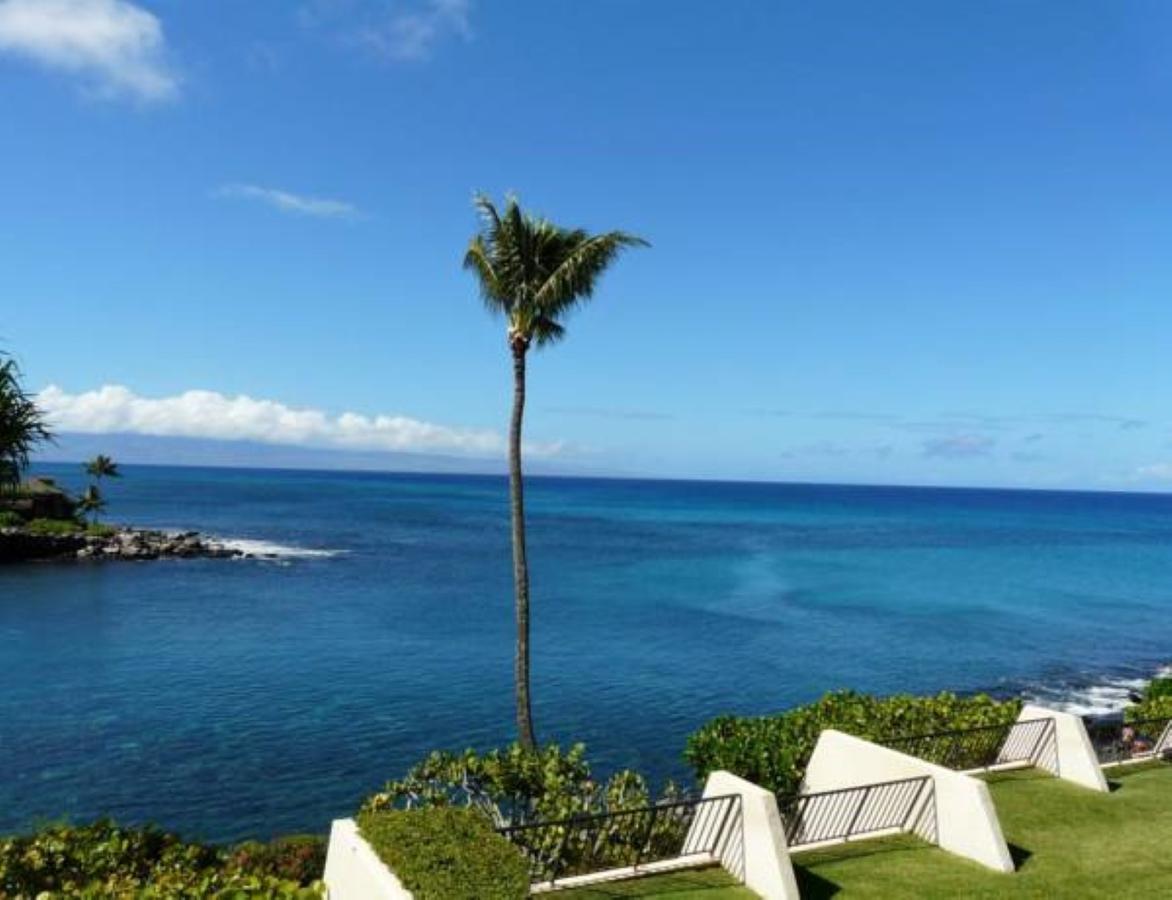 At Napili Point Resort 3*