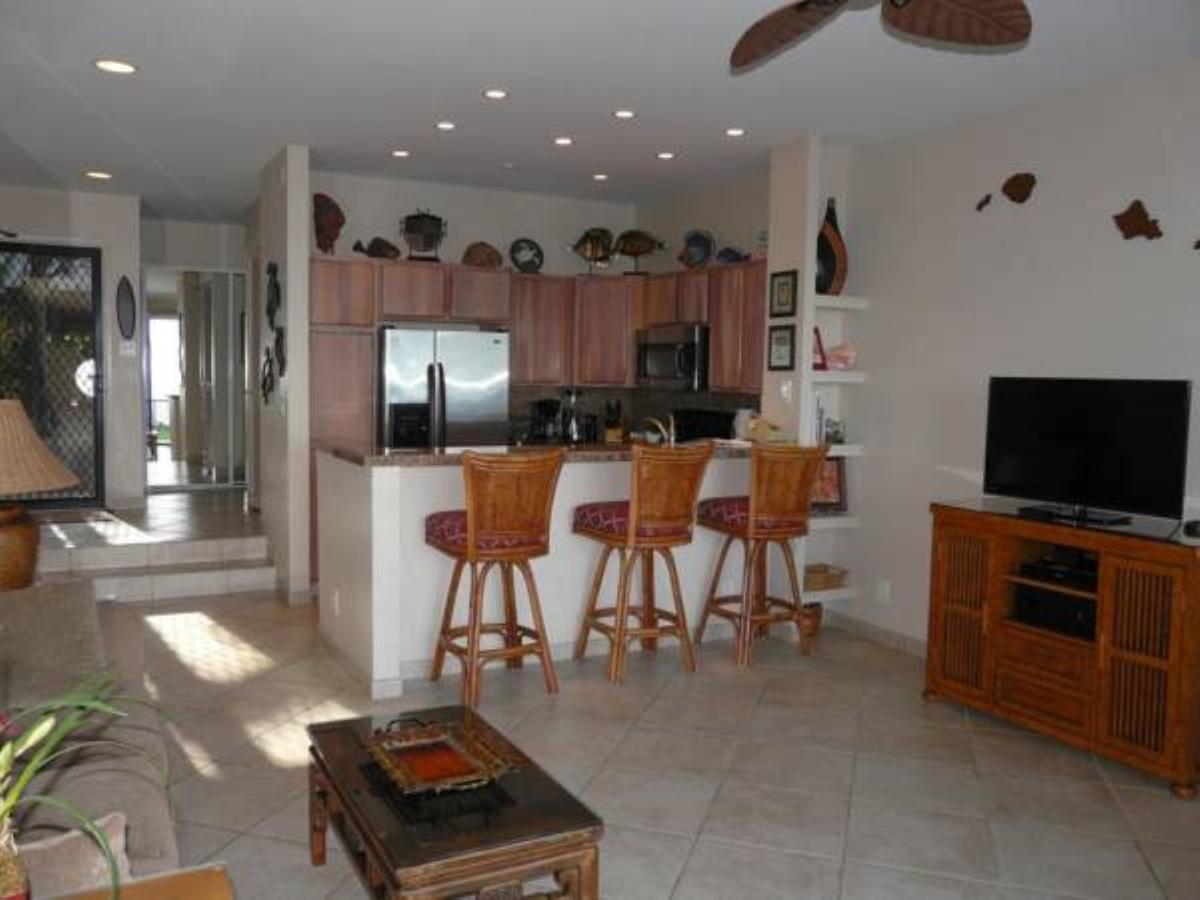 Resort At Napili Point