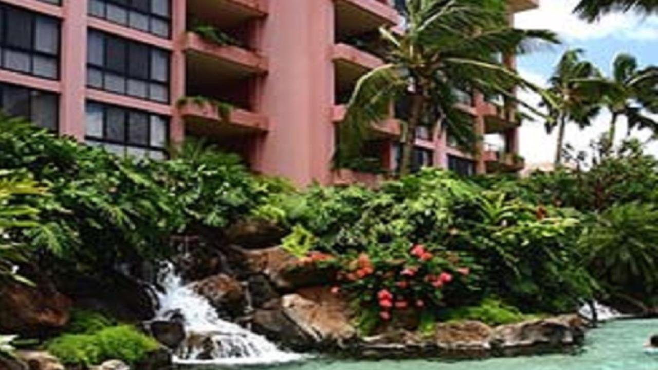 Resort Kahana Falls