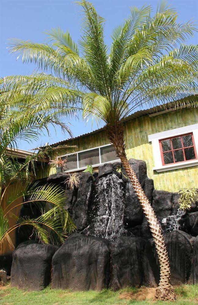 Lodge Nalu Kai Paia