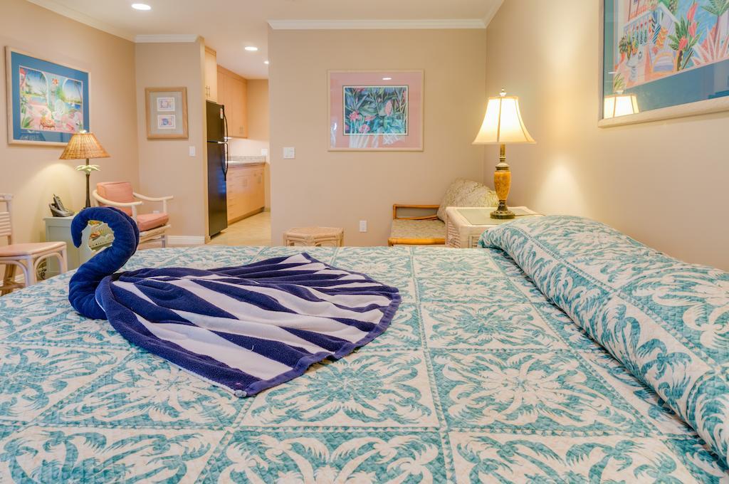 Hale Napili Aparthotel