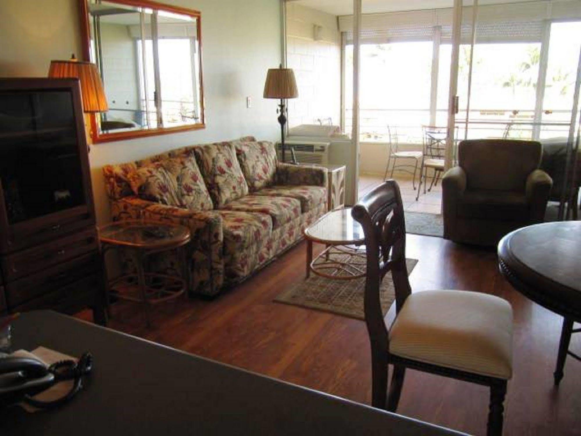 Kamaole Royale Aparthotel 3*