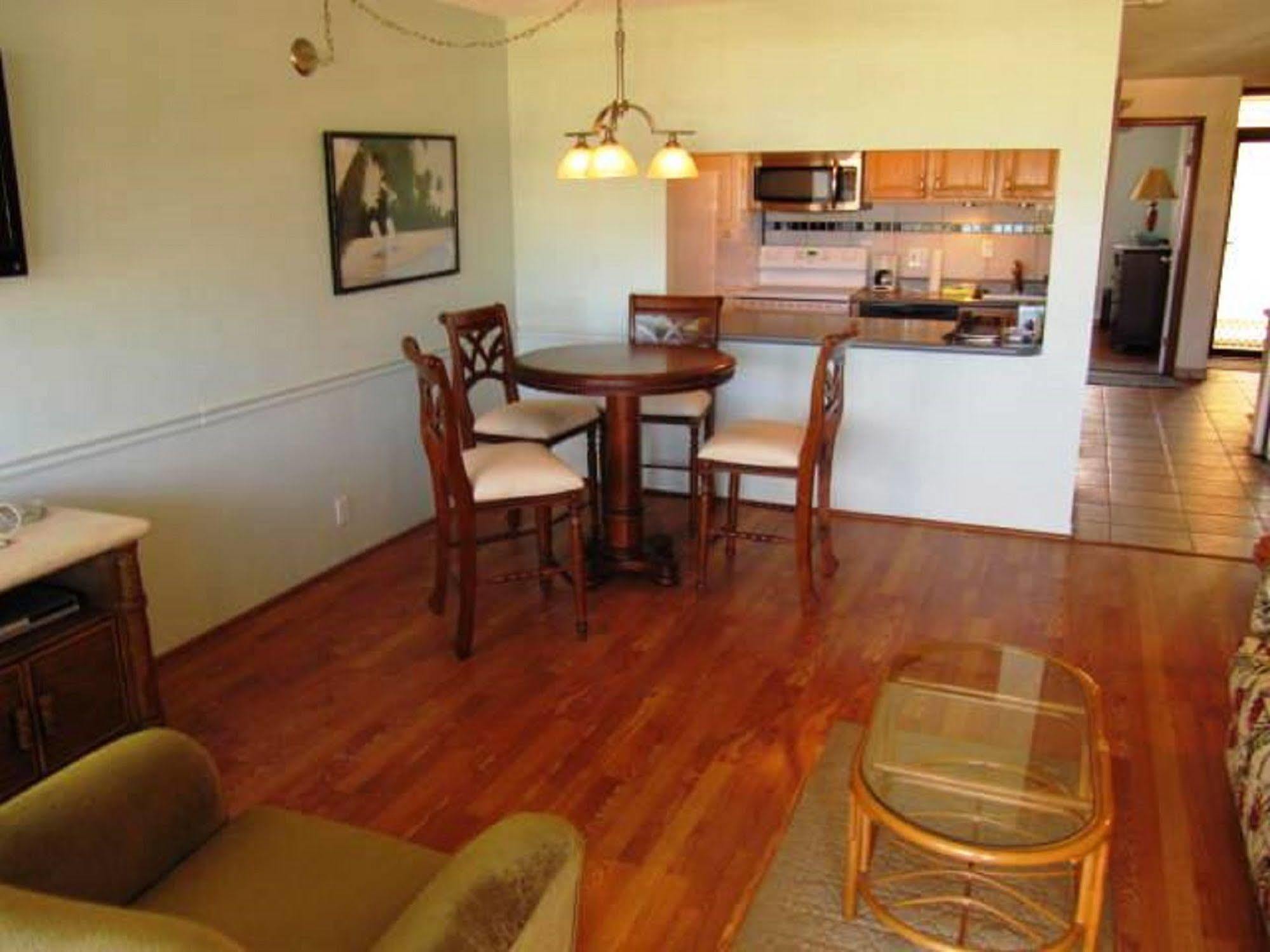 Kamaole Royale