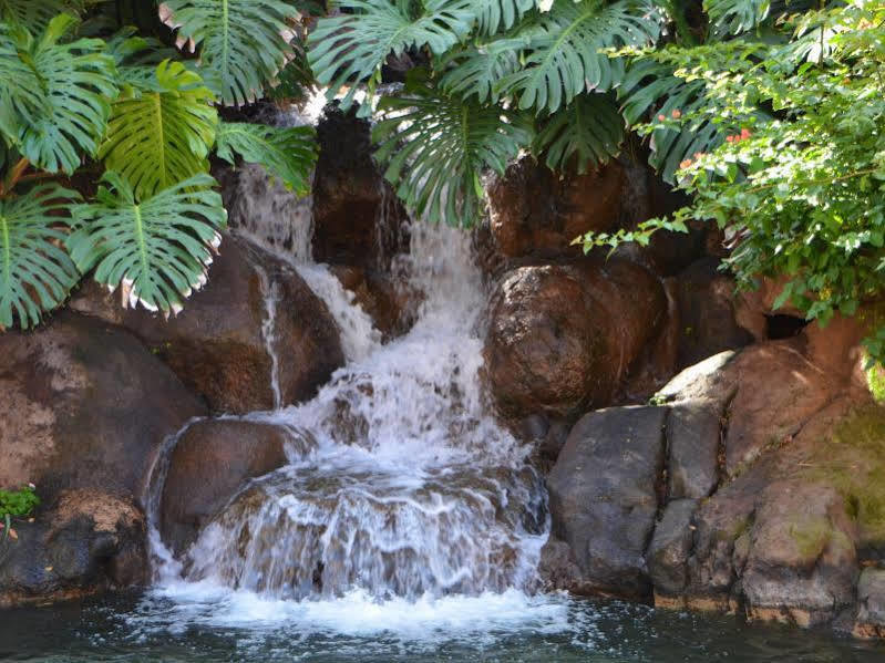 Kahana Falls Resort 3*