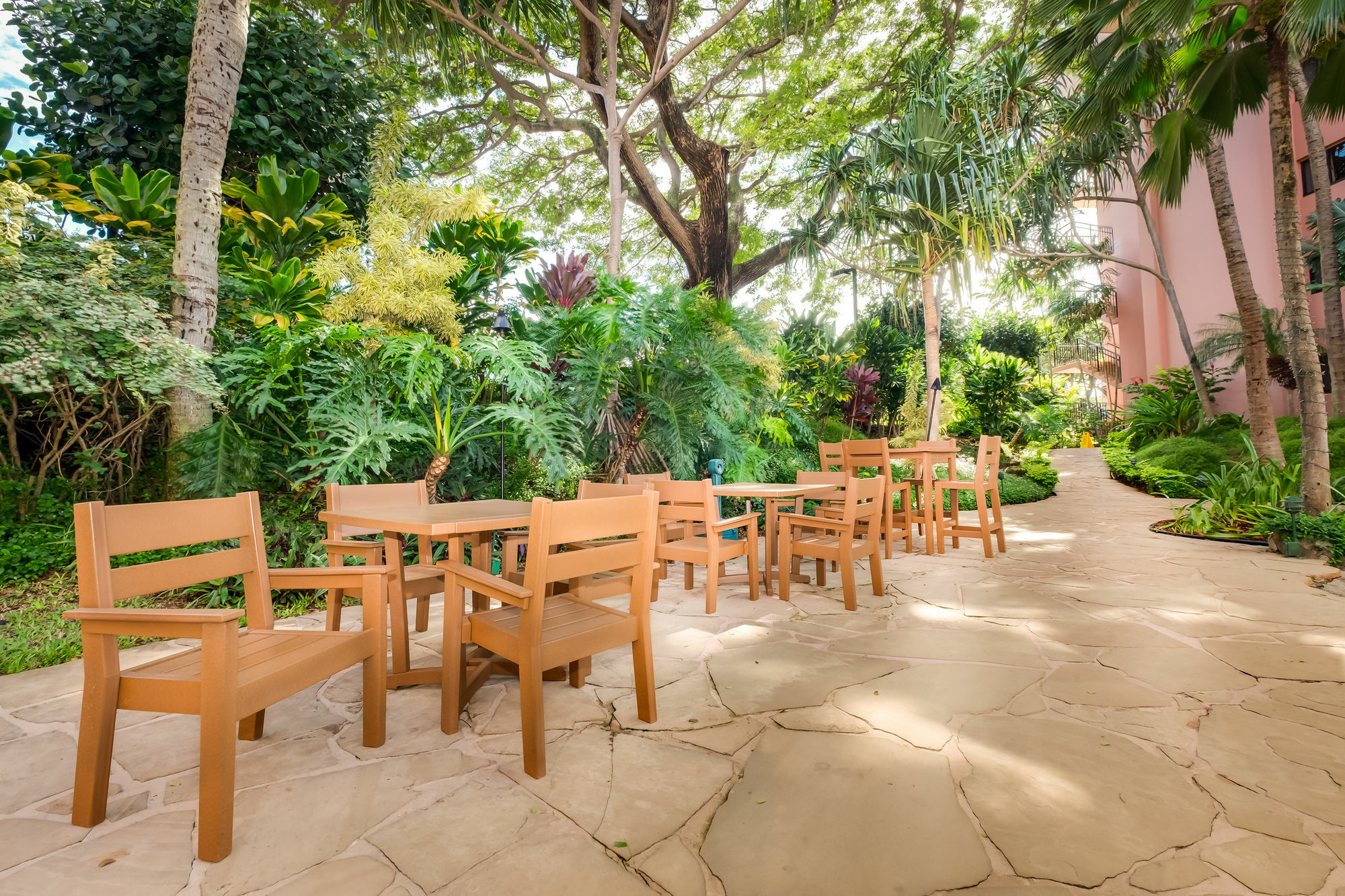 Resort Kahana Falls 3*