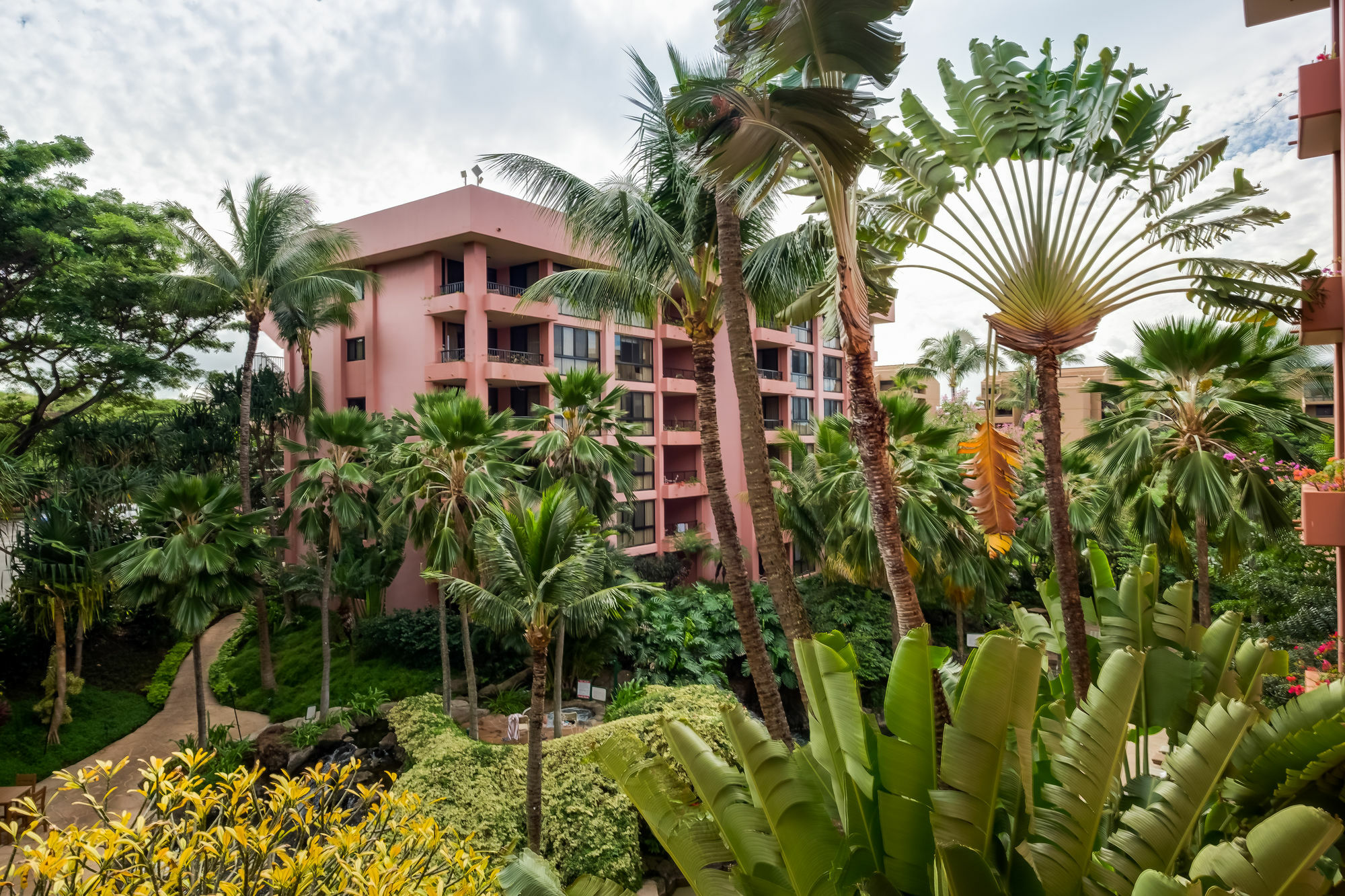 Kahana Falls Resort
