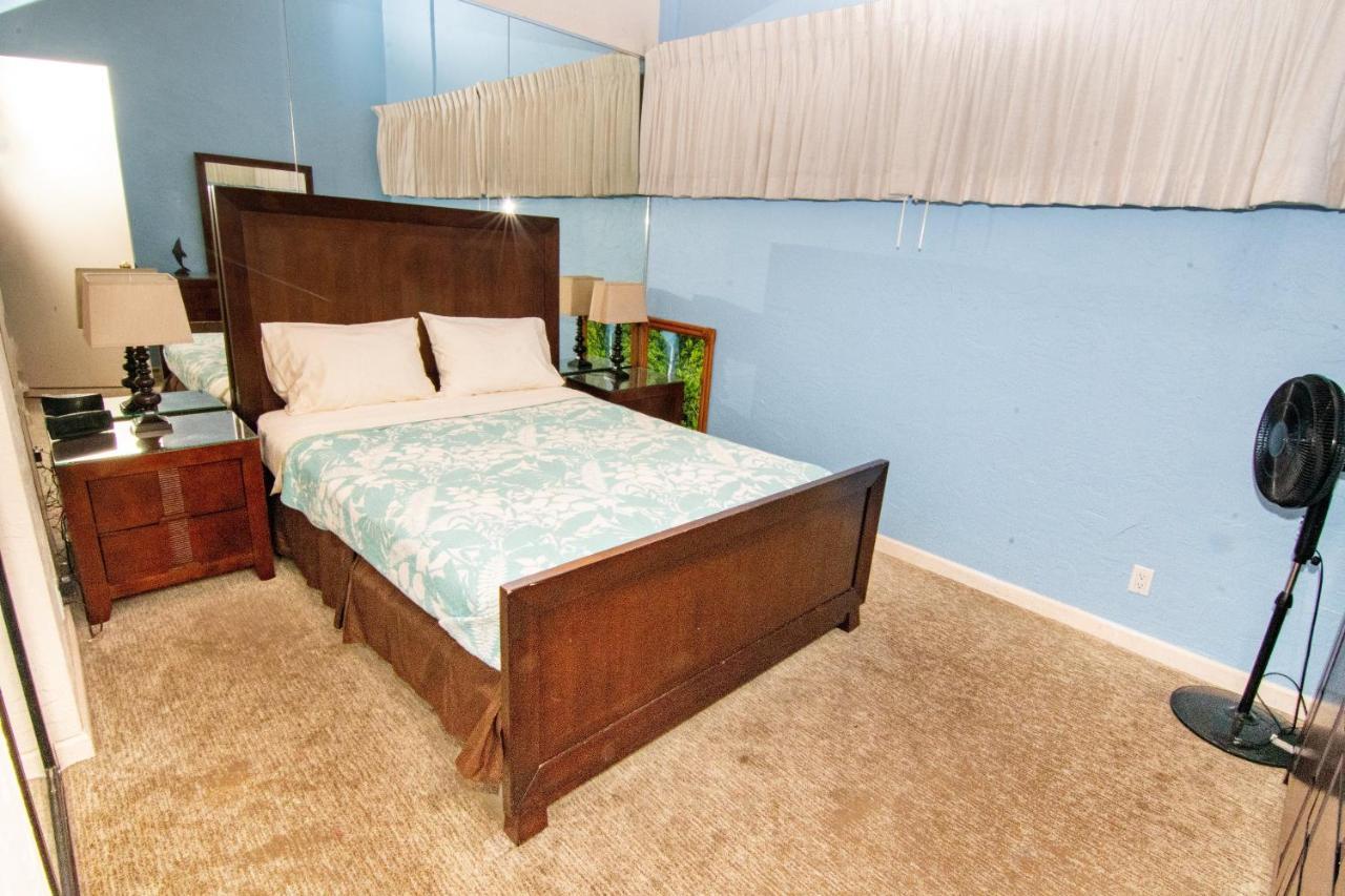 Apartment Papakea A403