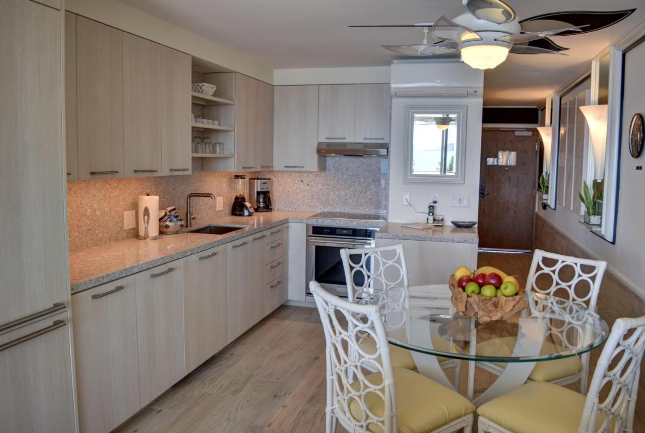 Mana Kai 711c Apartment