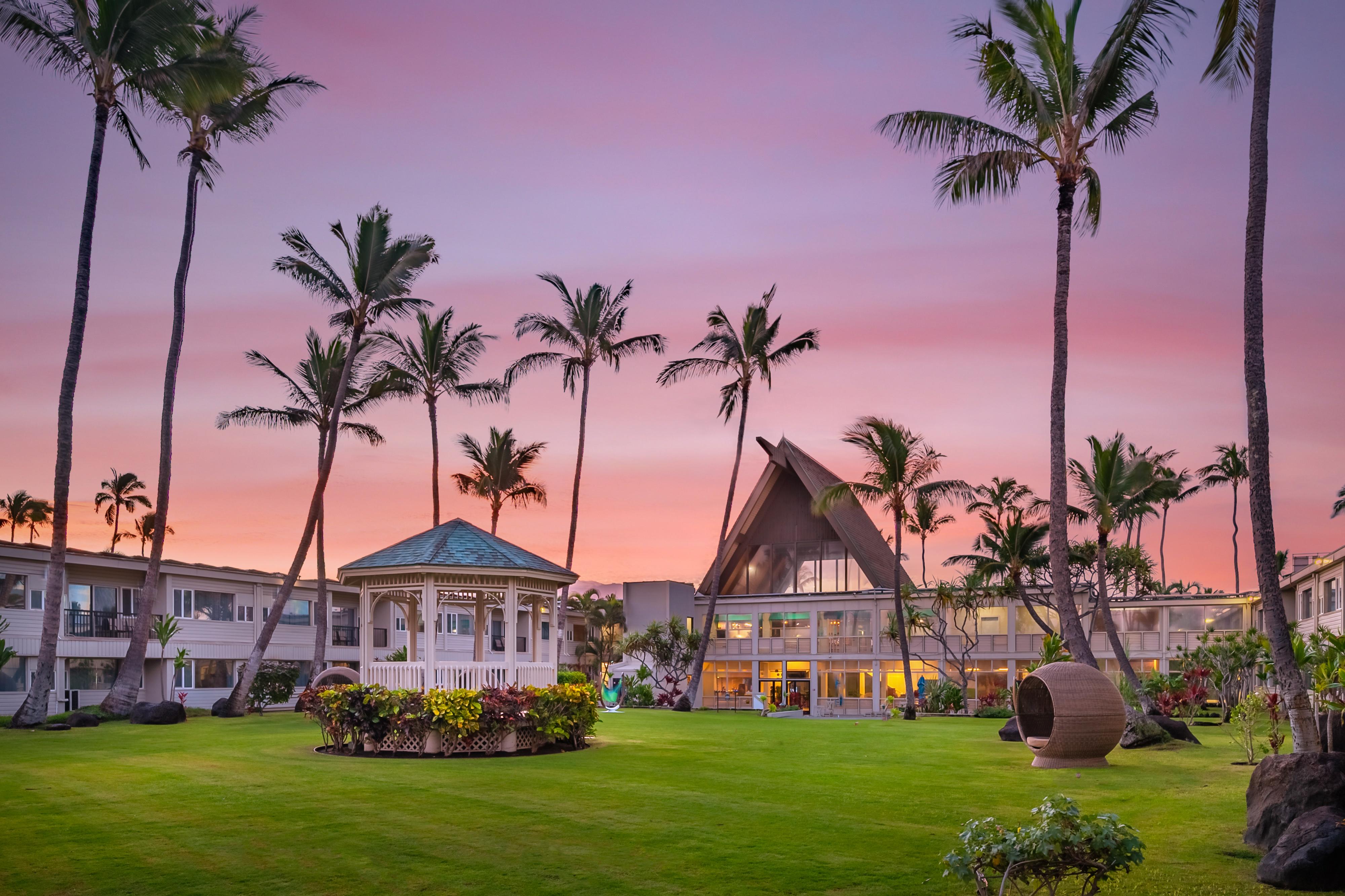 Maui Hotel 3*