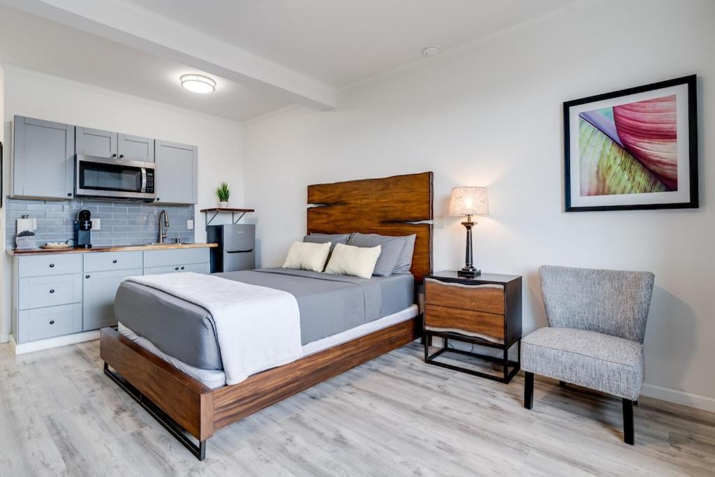 Unit 16 Maui Ohana Modern Apartment Wailuku