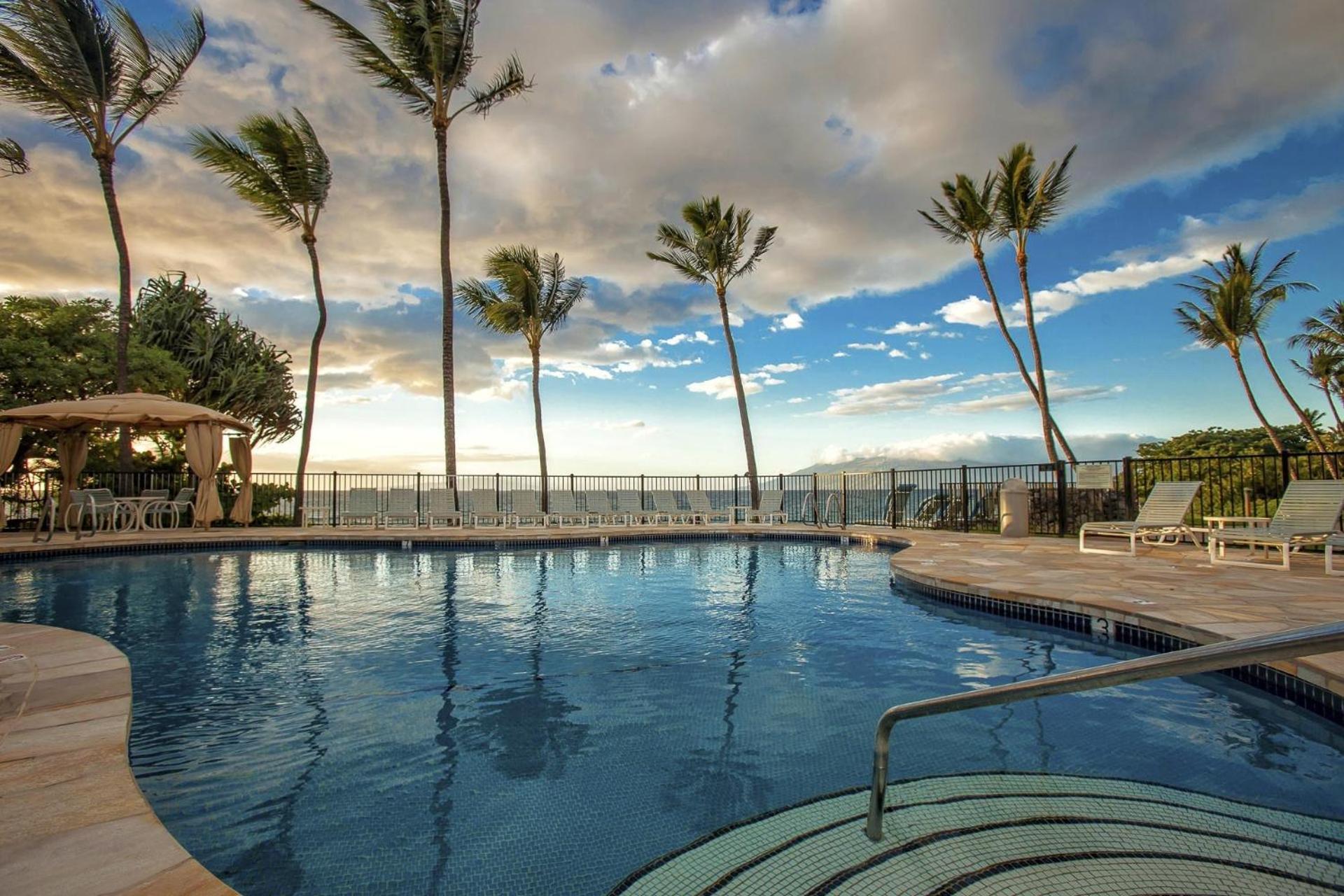 Apartment Polo Club Two Bedrooms - Sleeps 6 By Coldwell Banker Island Vacations *