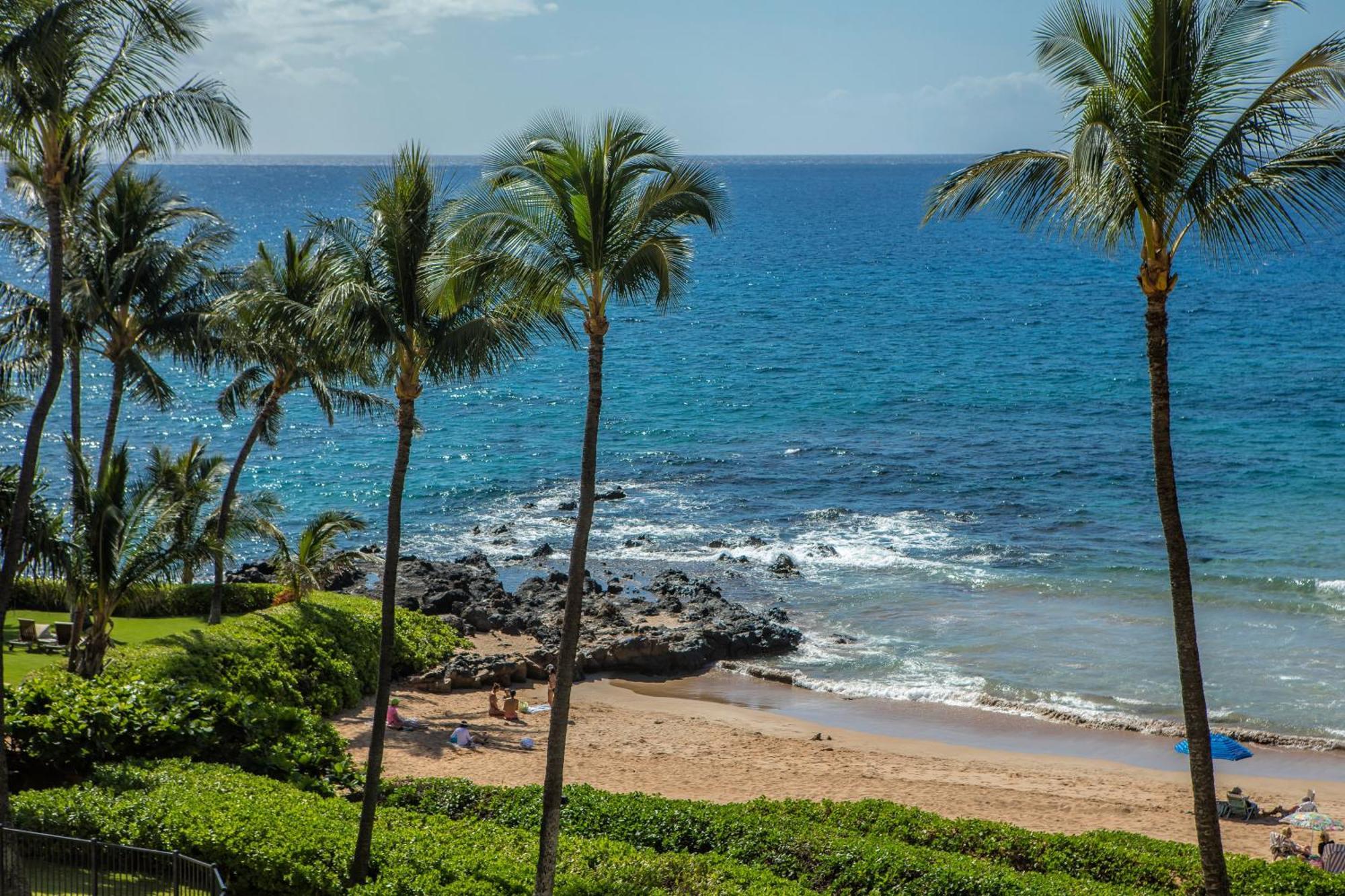 Apartment Polo Club Two Bedrooms - Sleeps 6 By Coldwell Banker Island Vacations