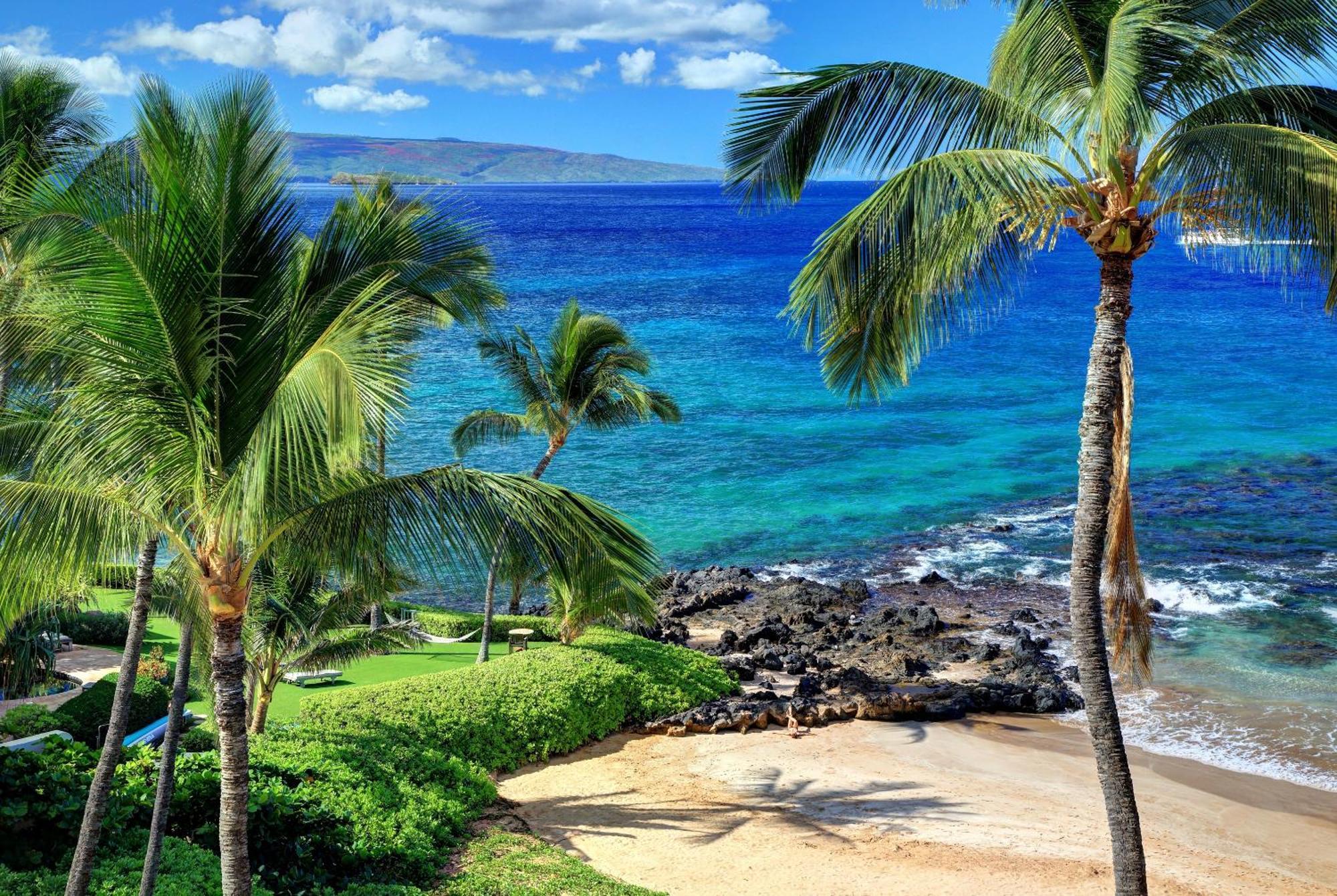 Apartment Polo Club Two Bedrooms - Sleeps 6 By Coldwell Banker Island Vacations