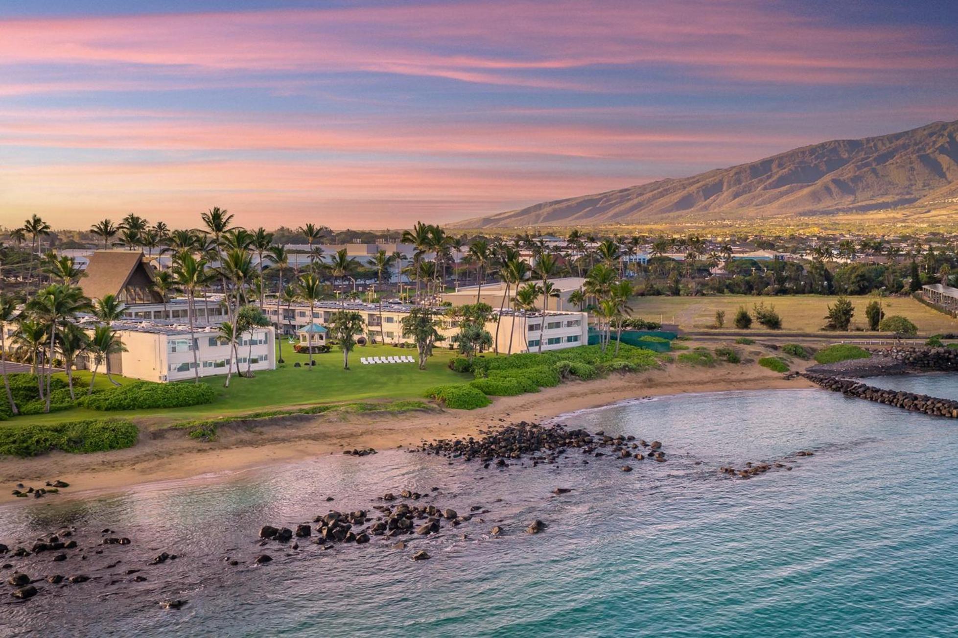 Hotel Maui 3*