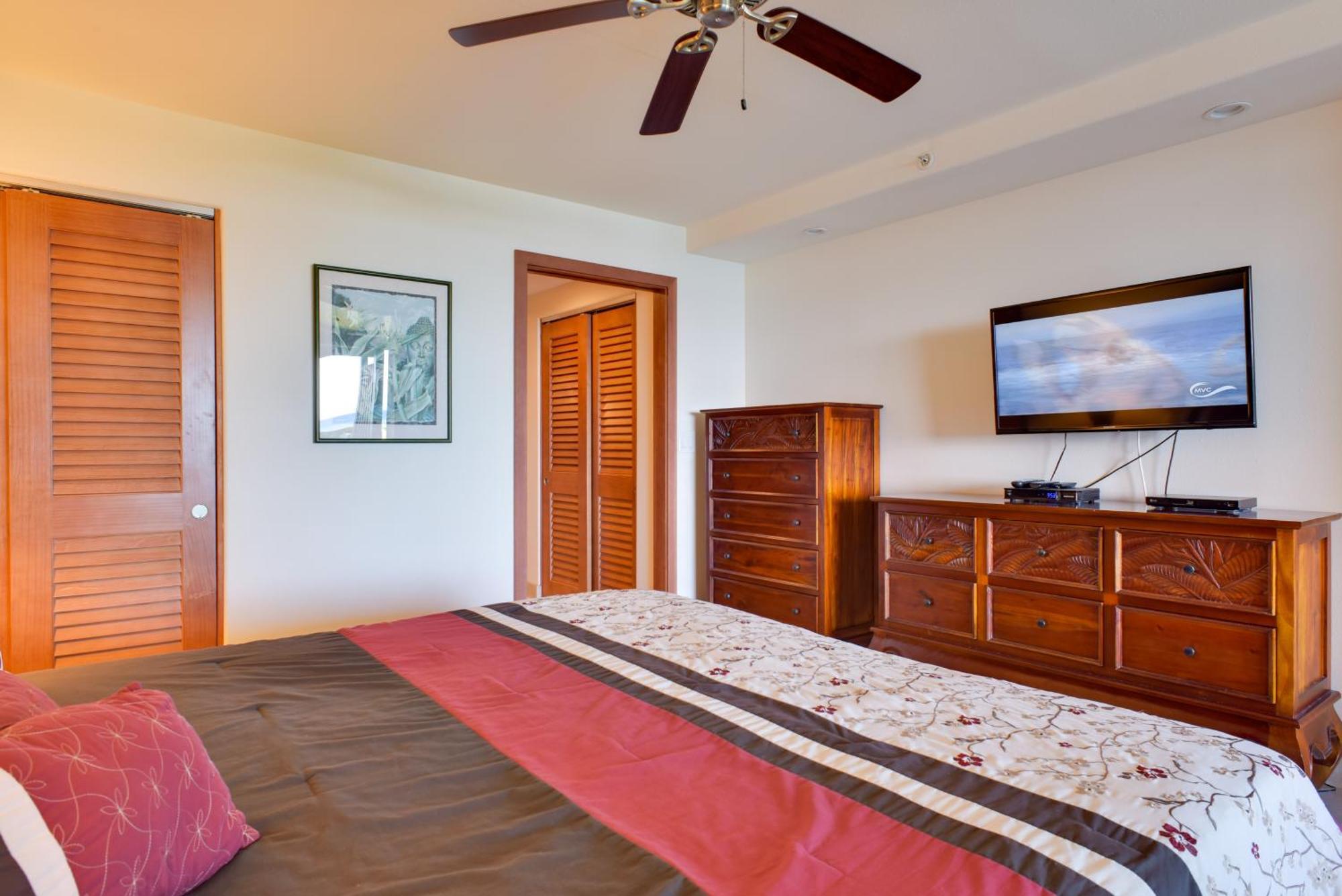Lahaina With Patio, Ocean Views And Pool Access! Apartment *